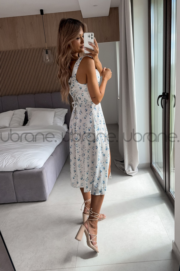 SUKIENKA PERFECT SUMMER DRESS BIAŁA W BŁĘKITNE KWIATY 3