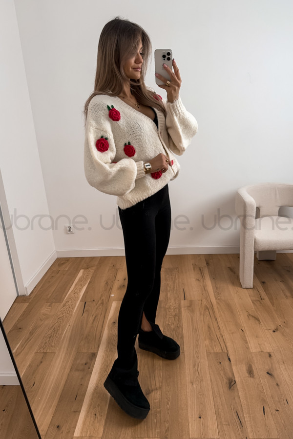 SWETER LILY W KWIATY ŚMIETANKA 3